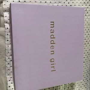 Madden girl white ankle botties